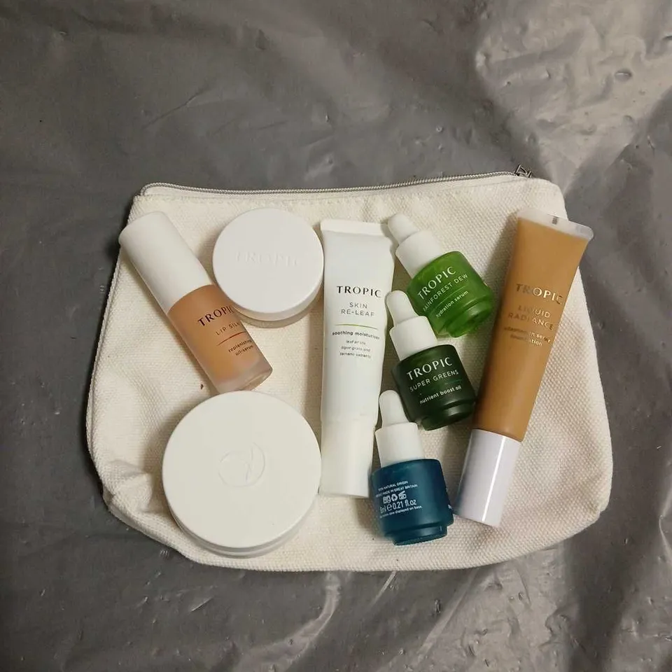 TROPIC SKINCARE LOT OF 8 ASSORTED SKINCARE PRODUCTS TO INCLUDE - TAMAMU BALM - LIP SILK REPLENISHING OIL-SERUM - RAINFOREST DEW HYDRATION SERUM - ETC