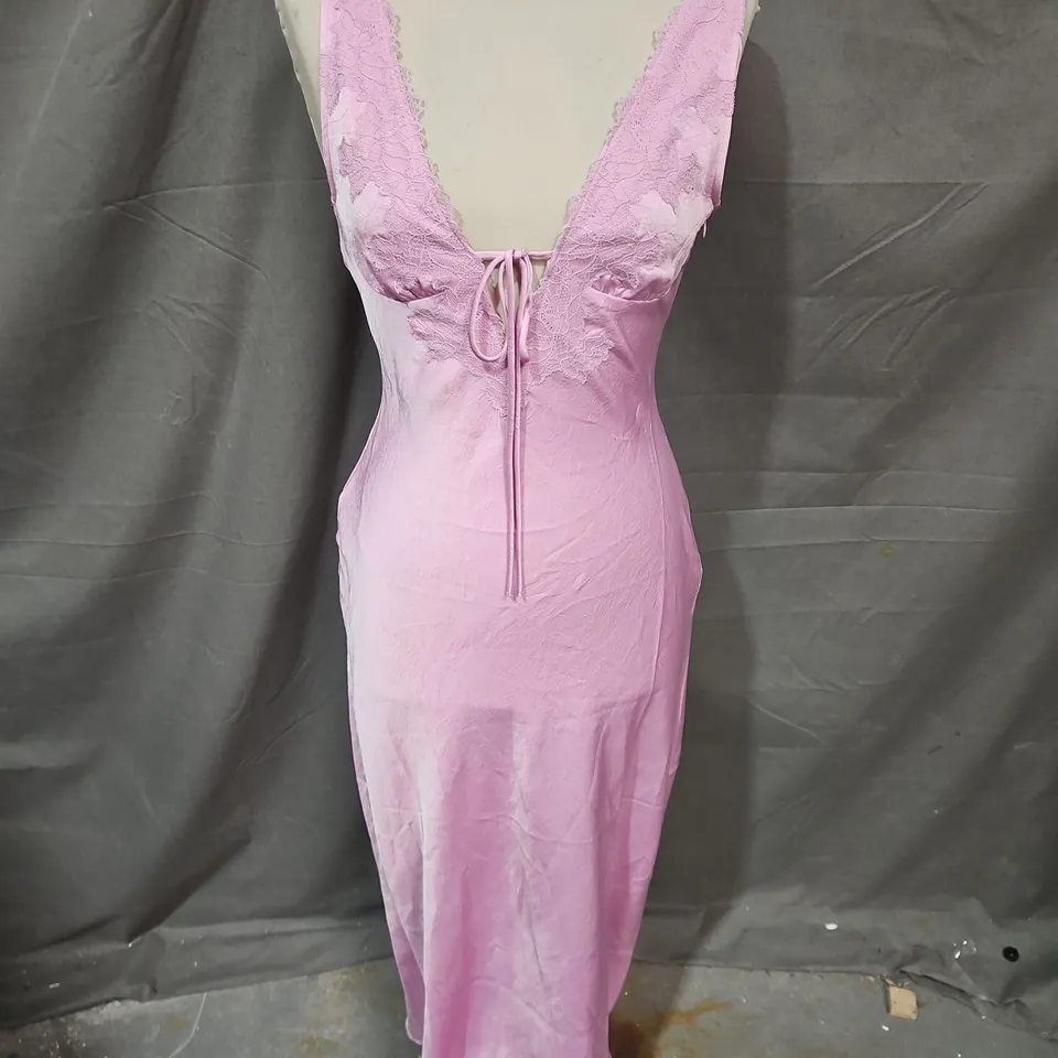 STRADIVARIUS MIDI DRESS IN PINK SIZE XS