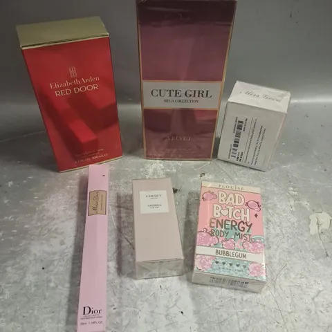 APPROXIMATELY 6 ASSORTED BOXED FRAGRANCES TO INCLUDE - ELIZABETH ARDEN RED DOOR - PLOUISE BAD BITCH ENERGY BODY MIST- VELVET CUTE GIRL - ETC