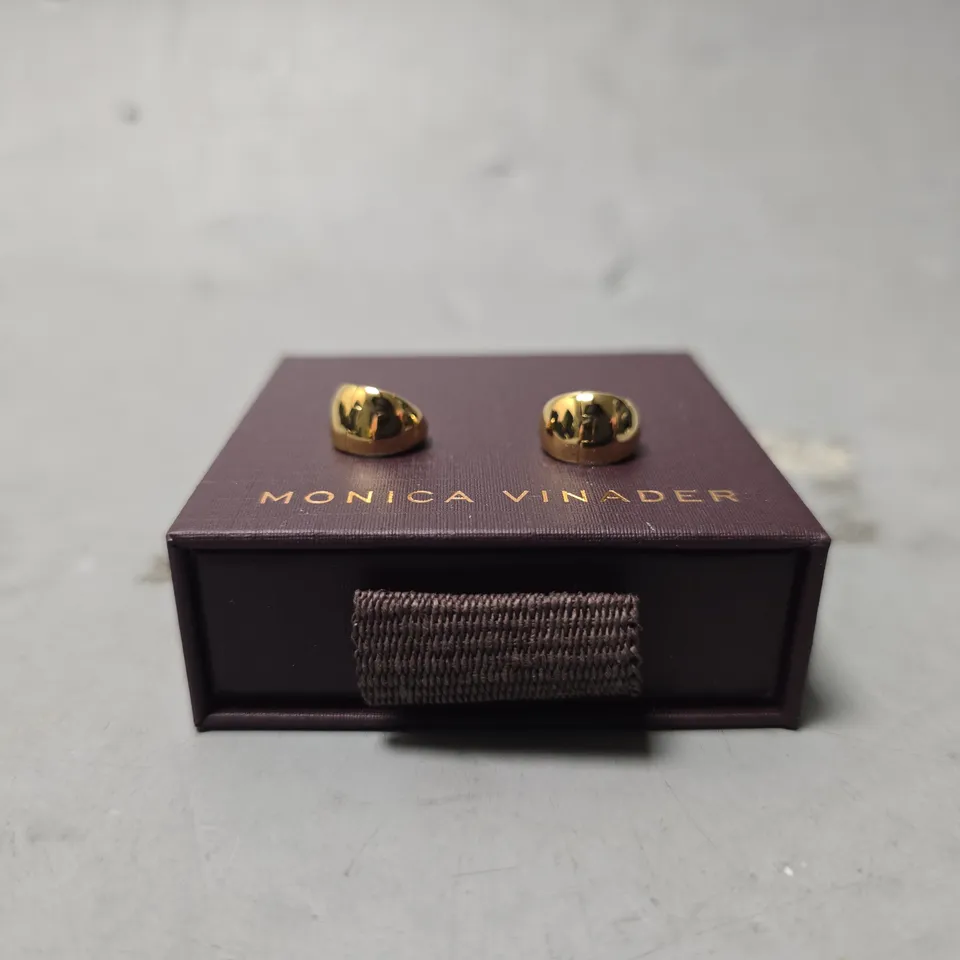 BOXED MONICA VINADER GOLDEN EARRINGS 