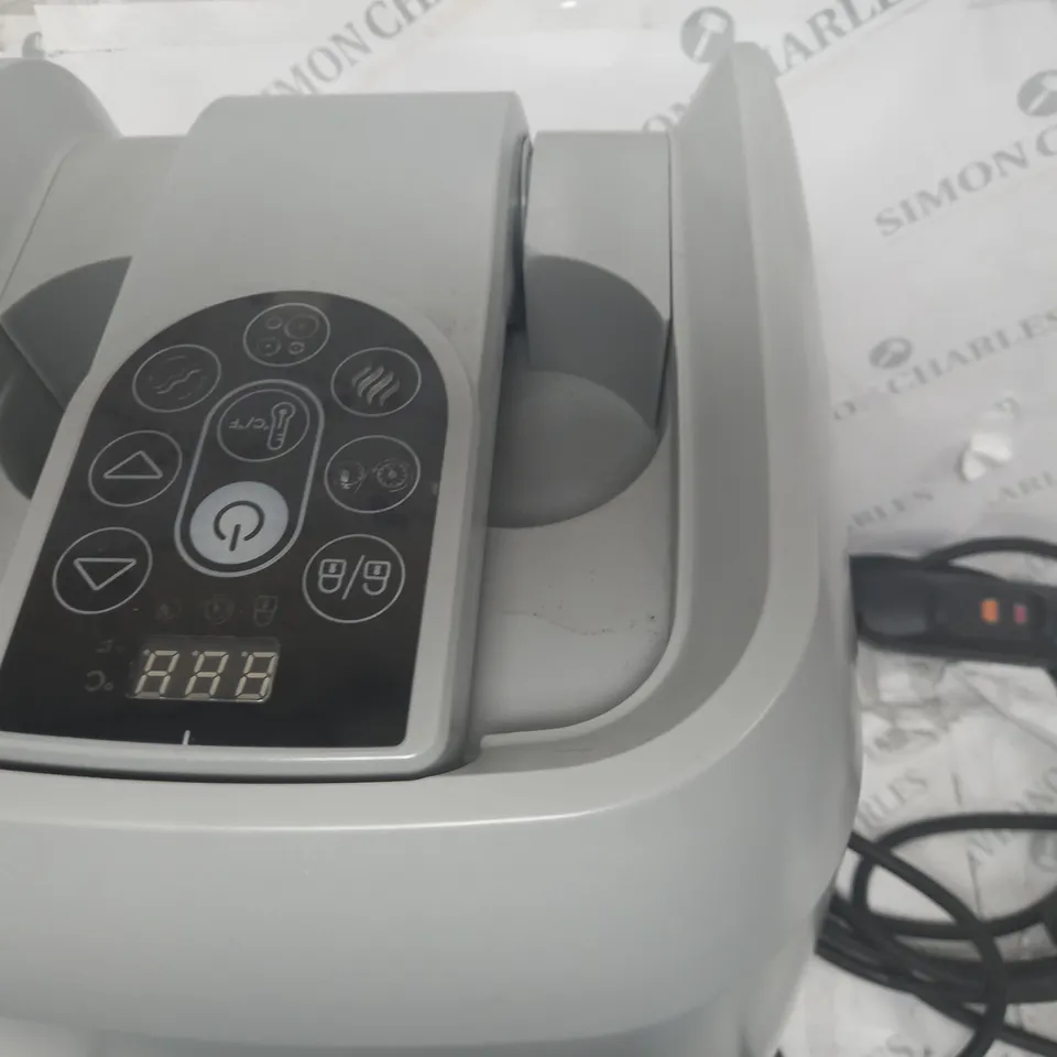 LAY-Z-SPA ZURICH 4 PERSON INFLATABLE HOT TUB 