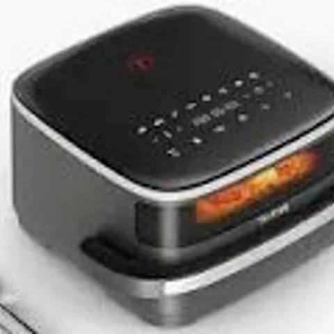 BOXED TEFAL EASY FRY PIZZA