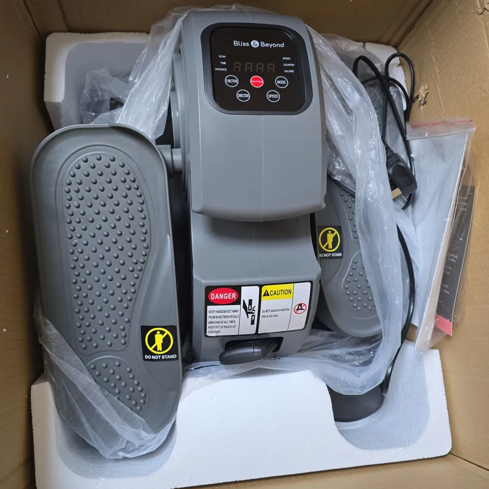 BOXED BLISS & BEYOND STEPRO COMPACT ELECTRIC STEPPER