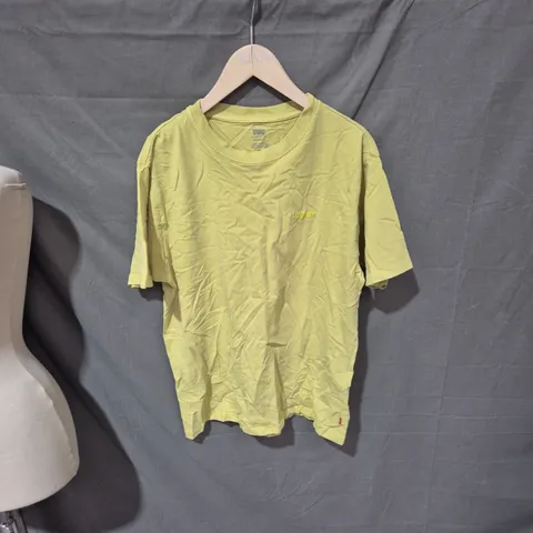 LEVI'S LIME GREEN MEN'S SHORT-SLEEVE T-SHIRT SIZE SMALL