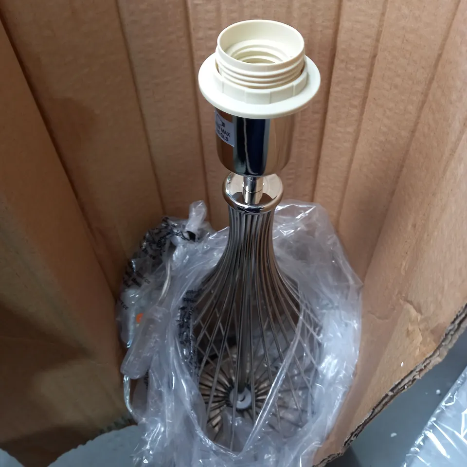 PAGAZZI AVERY TABLE LAMP
