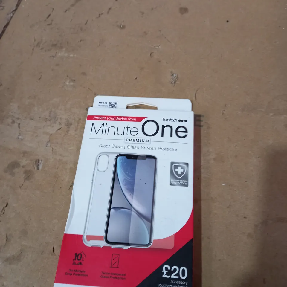TECH 21 MINUTE ONE CLEAR IPHONE XR CASE AND GLASS SCREEN PROTECTOR