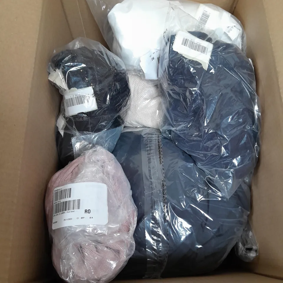 A BOX OF 10 CLOTHING ITEMS TO INCLUDE A CREAM BLOUSE A GREY JUMPER WITH HEART DESIGN AND A CHRISTMAS THEMED JUMPER 