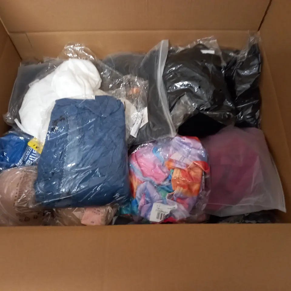 LARGE QUANTITY OF ASSORTED BAGGED CLOTHING ITEMS TO INCLUDE POUR MOI AND ASOS
