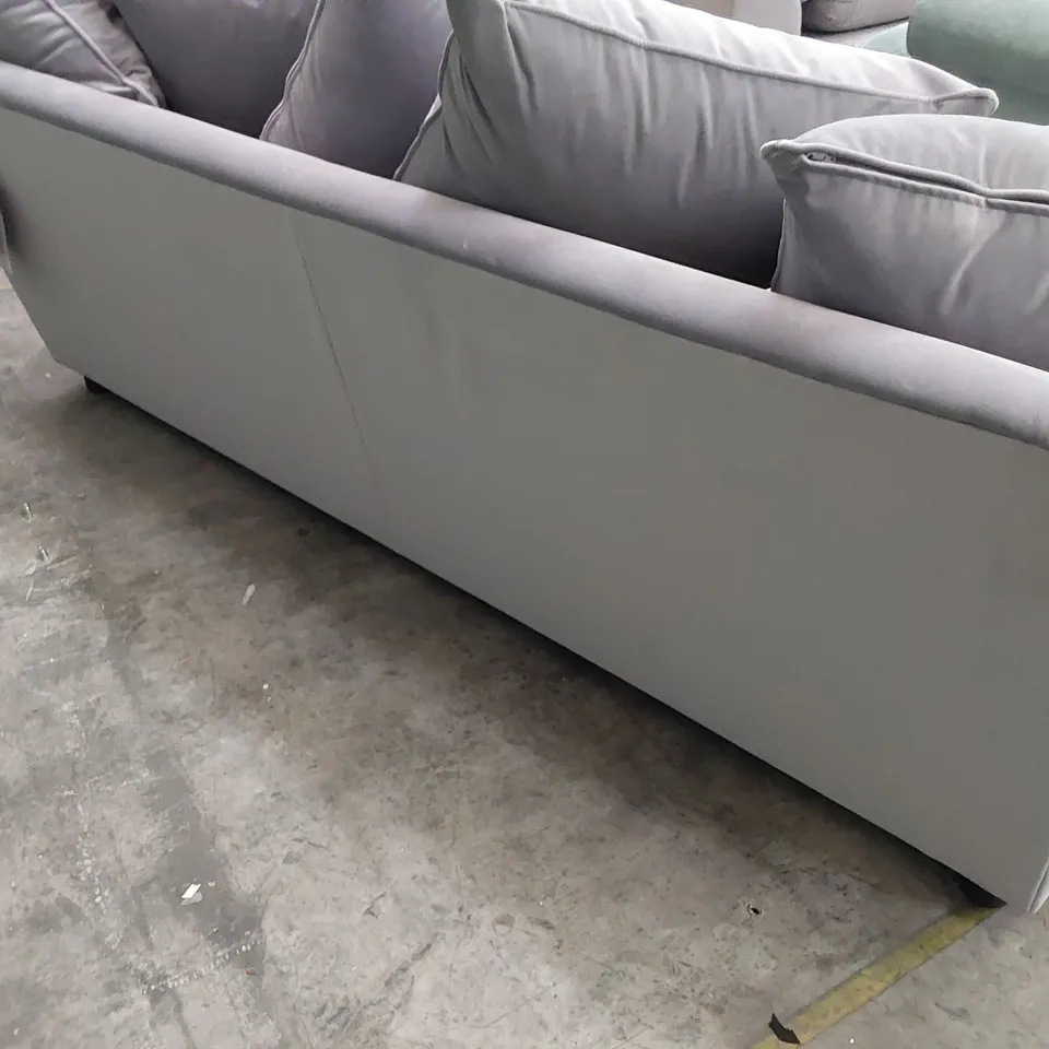 QUALITY BRITISH DESIGNER LOUNGE Co. THREE SEATER SOFA WITH SCATTER CUSHIONS SILVER PLUSH FABRIC 