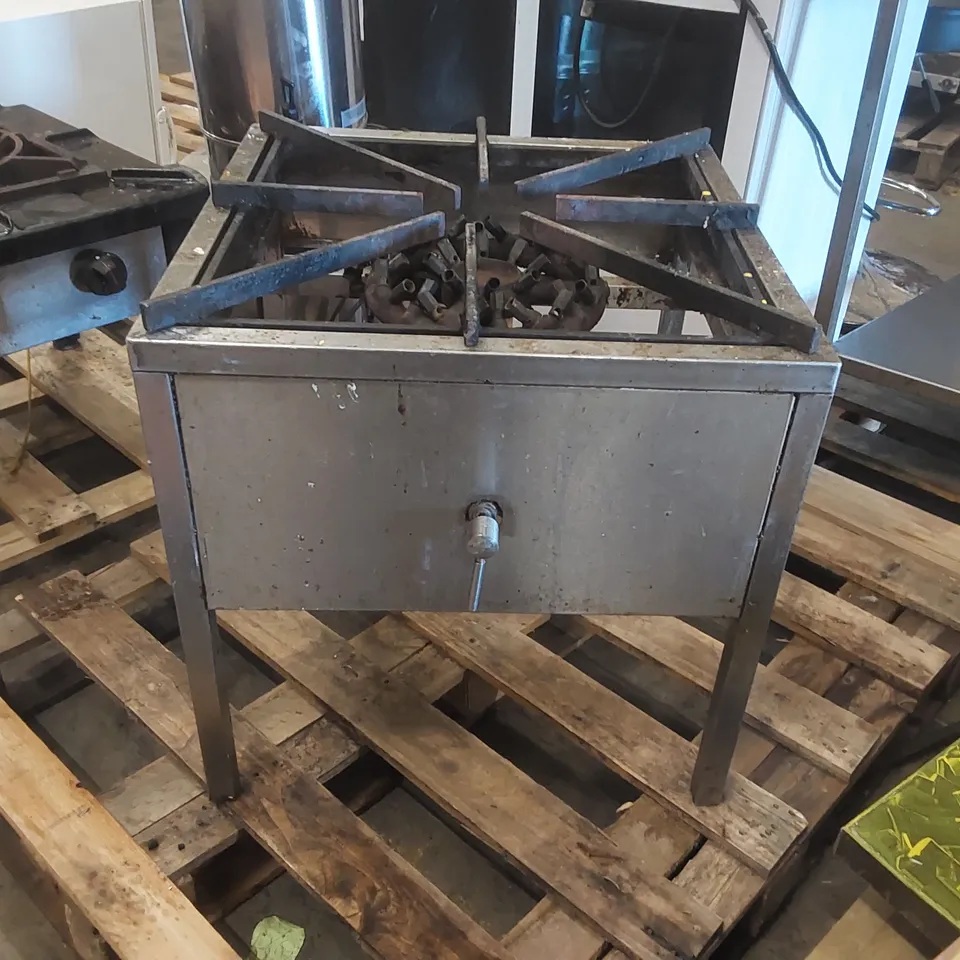 COMMERCIAL GAS STOCKPOT COOKER