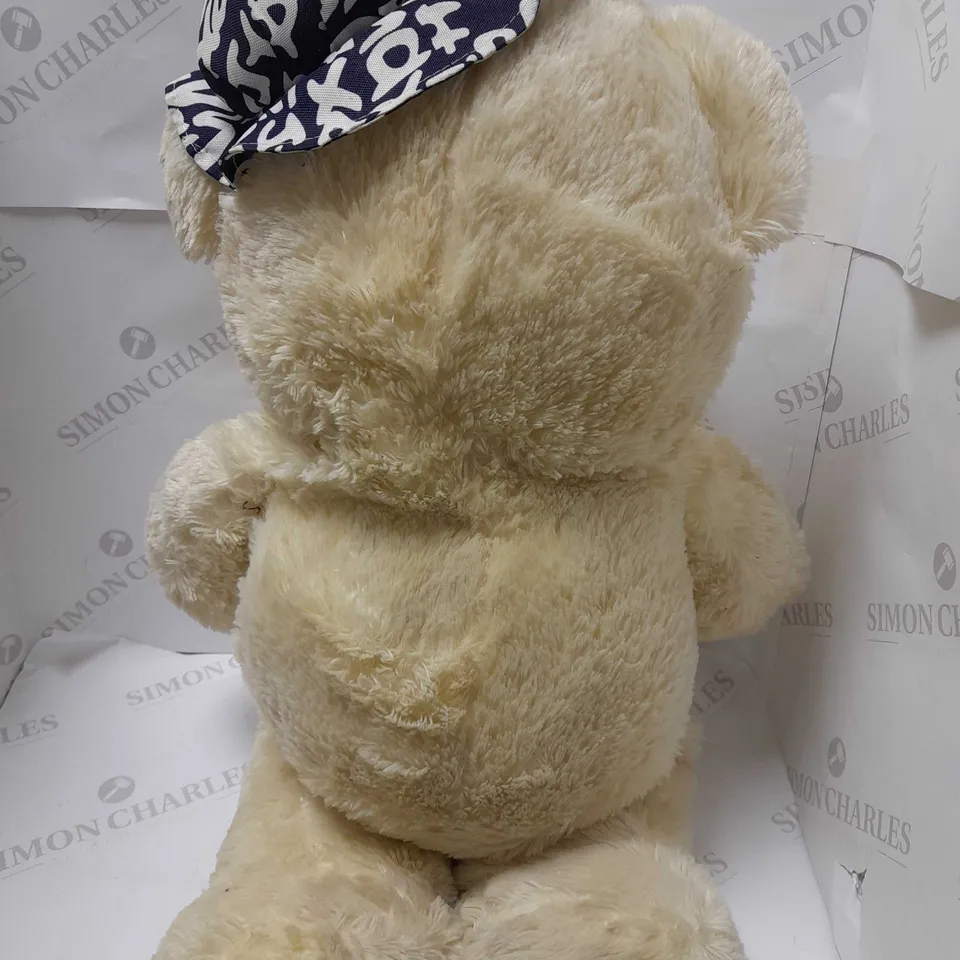 TWO ASSORTED BRAND NEW SOFT TOYS TO INCLUDE; TEDDY BEAR & BLACK AND WHITE PANDA