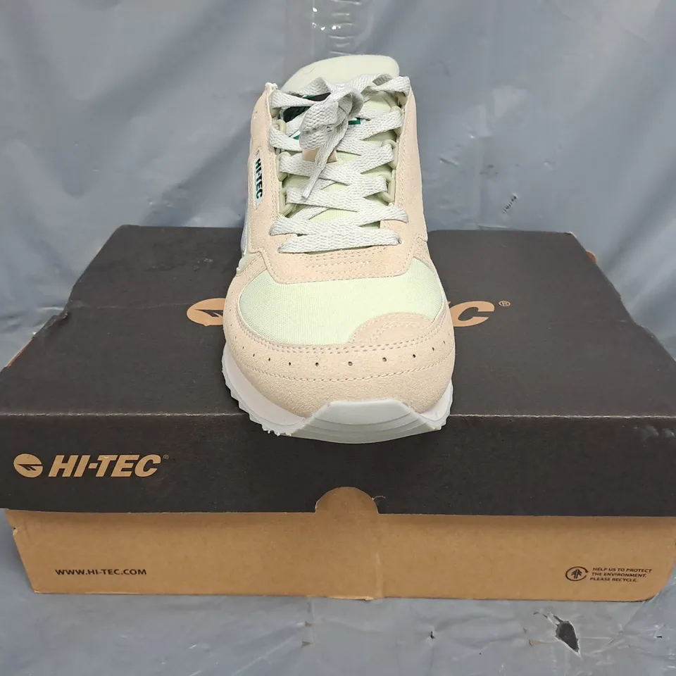 BOXED PAIR OF HI-TEC SILVER SHADOW OG SHOES IN SILVER/GREY/GREEN SIZE UK 12
