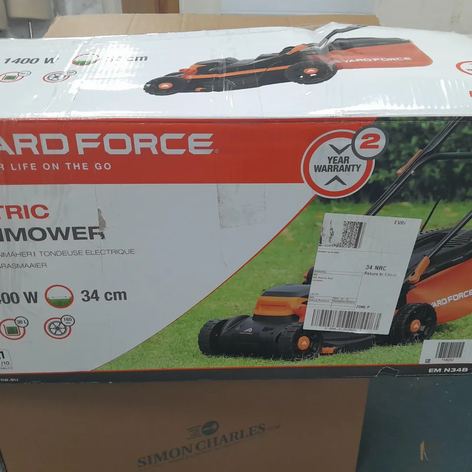 BOXED YARD FORCE ELECTRIC LAWNMOWER 