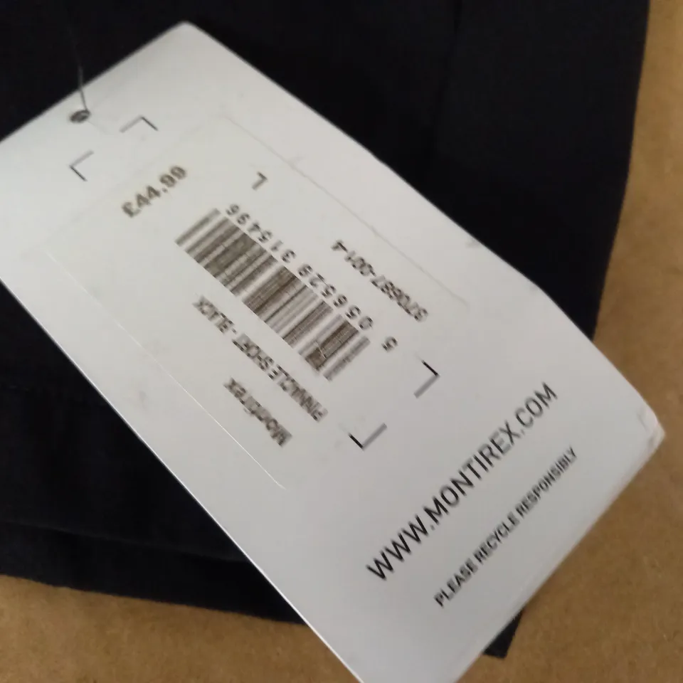 MONTREX PINNACLE SHORTS IN BLACK - L