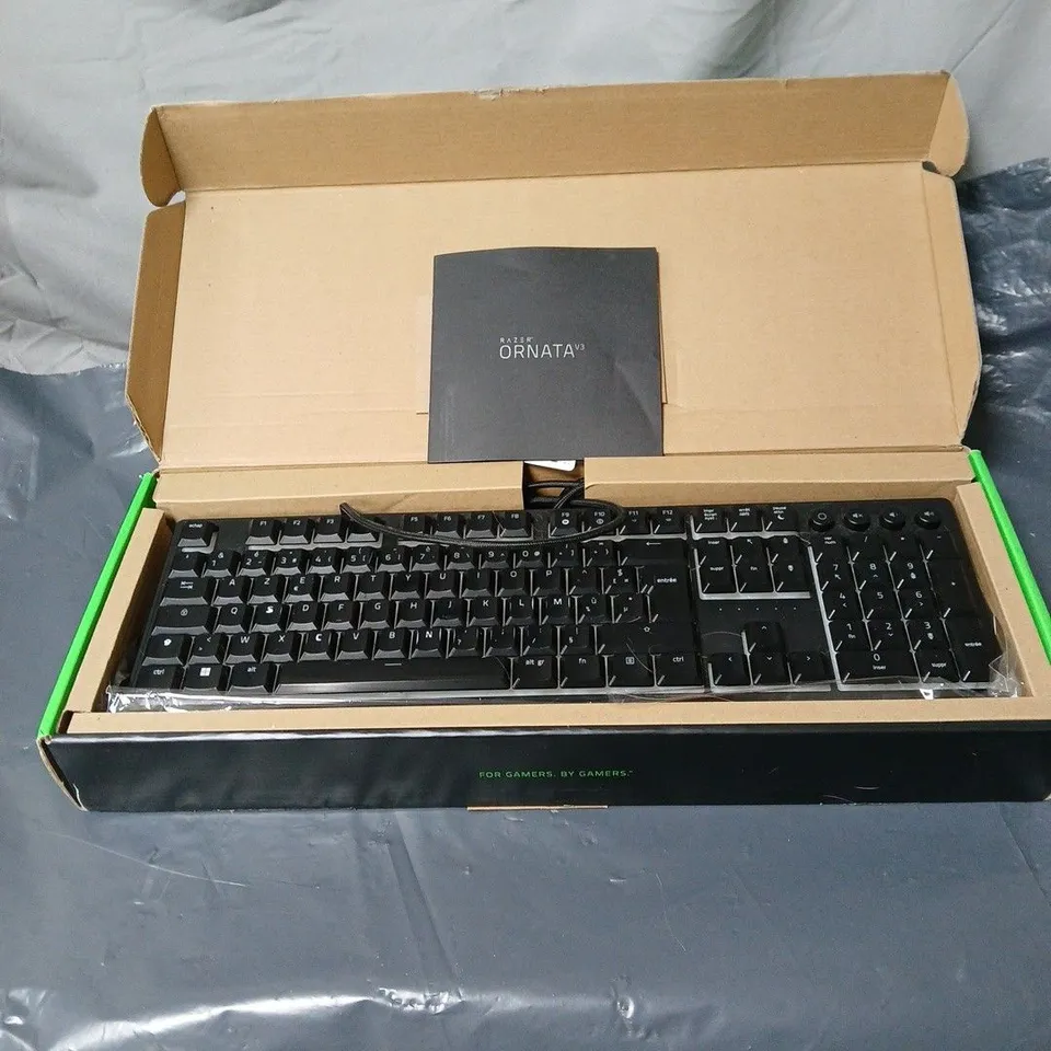 RAZER ORNATA V3 LOW PROFILE GAMING KEY BOXED NON UK VERSION