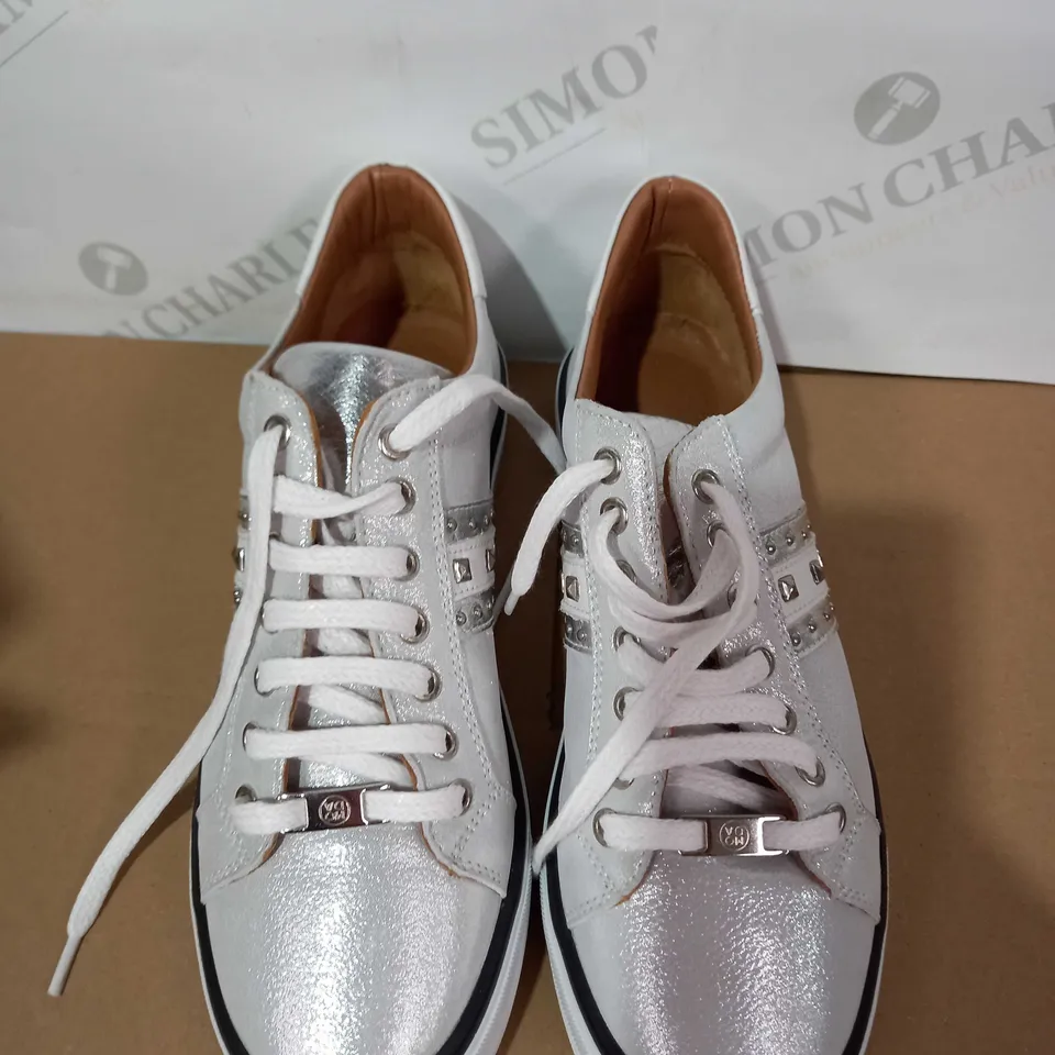 MODA IN PELLE ALFINA TRAINER (WHITE), SIZE 7 UK
