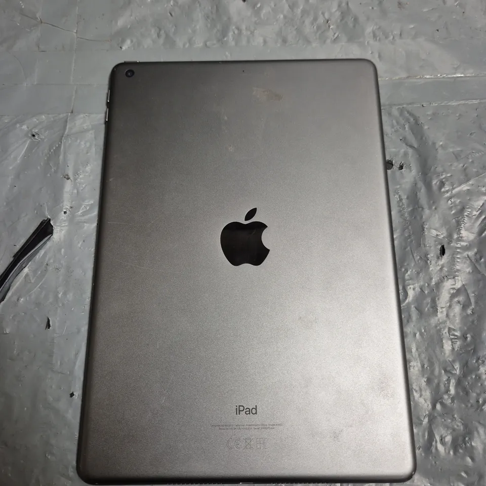APPLE IPAD 9TH GEN A2602 