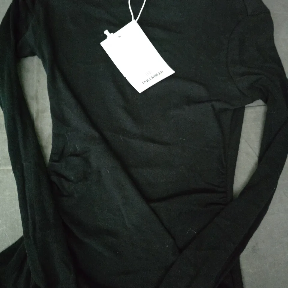 PULL & BEAR LONG SLEEVE WOMEN'S TOP IN BLACK SIZE XS