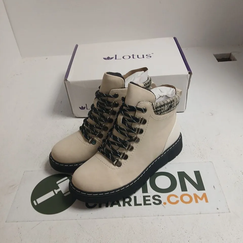 LOTUS MYRTLE ULB474 WINTER WHITE BOOTS – UK 5.5 (EU 38)