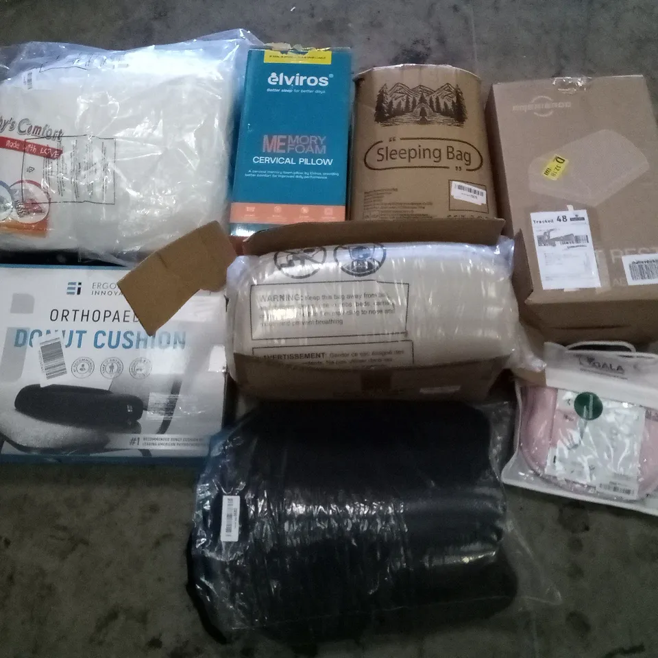 PALLET OF ASSORTED ITEMS INCLUDING SLEEPING BAG, ORTHOPEDIC DONUT CUSHION, ELVIROS MEMORY FOAM CERVICAL PILLOW, KOALA BABY CARE PILLOW, FOOT REST