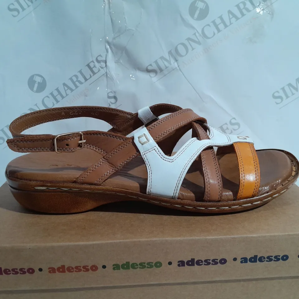 ADESSO TAN BUCKLE PLATFORM SANDALS -SIZE 7