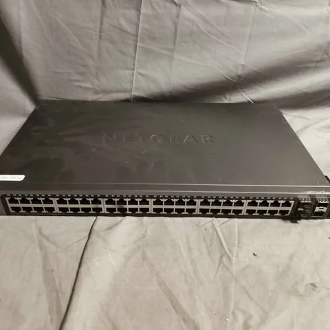 NETGEAR PROSAFE GS748T 48-PORT GIGABIT SMART SWITCH – RACKMOUNT, 2 SFP COMBO PORTS