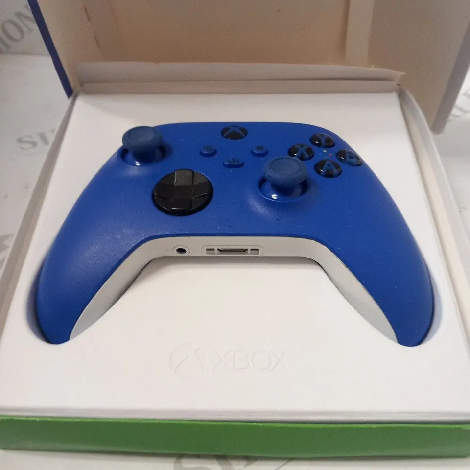 BOXED X BOX SHOCK BLUE CONTROLLER