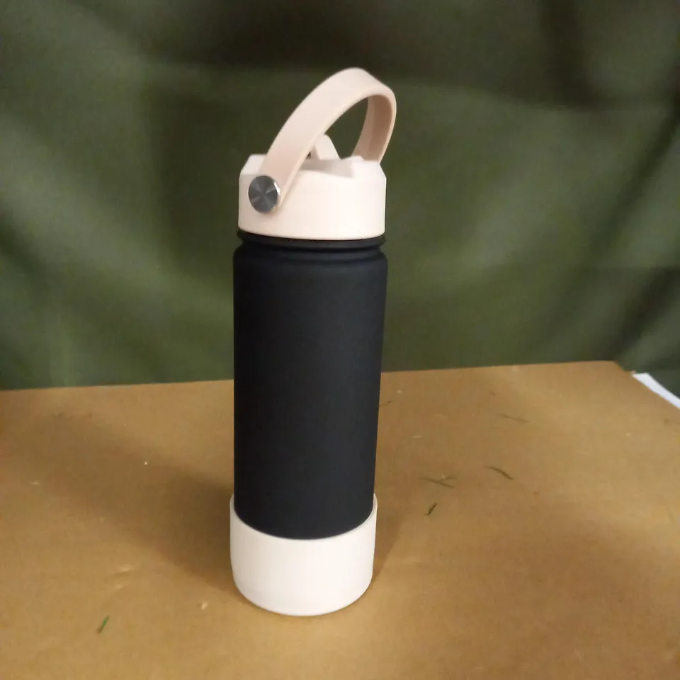 BLACK/CREAM COFFEE BOTTLE  