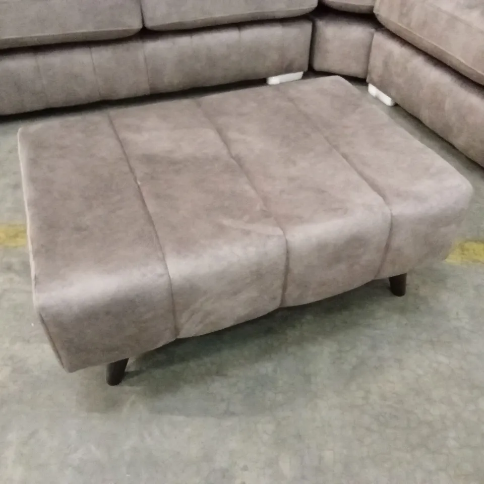 AMARA RIGHT HAND DOUBLE ARM CORNER GROUP WITH FOOTSTOOL - CHOCOLATE RRP £3419