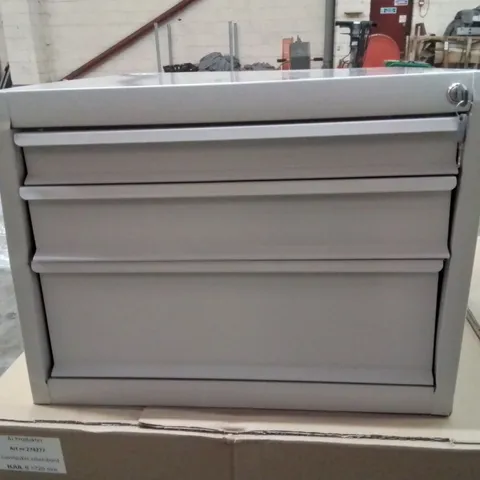 3 DRAWER METAL FILING CABINET WITH KEYS