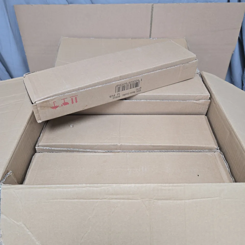 24 X BOXES OF GISELA GRAHAM FAUX BUNNY TAIL SPRAYS - 12 SPRAYS PER BOX