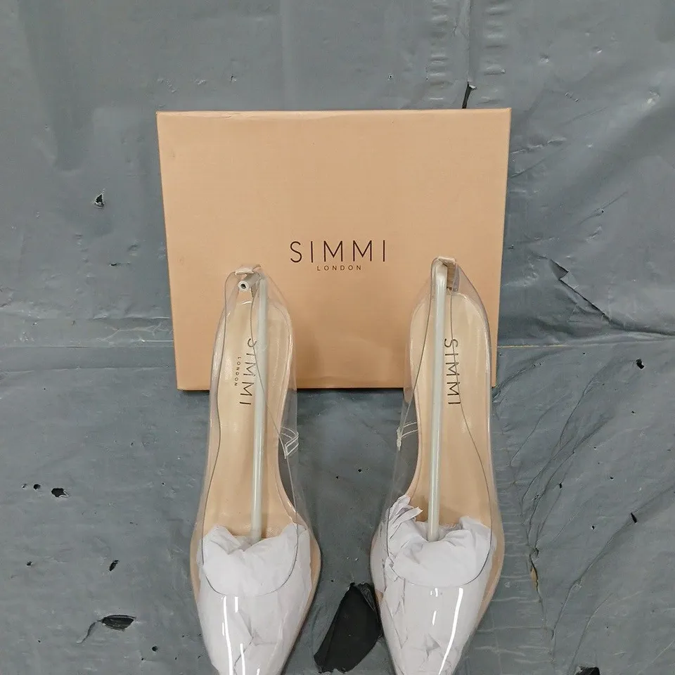 BOXED PAIR OF SIMMI LONDON NUDE/CLEAR KALINA HEELS UK 5 