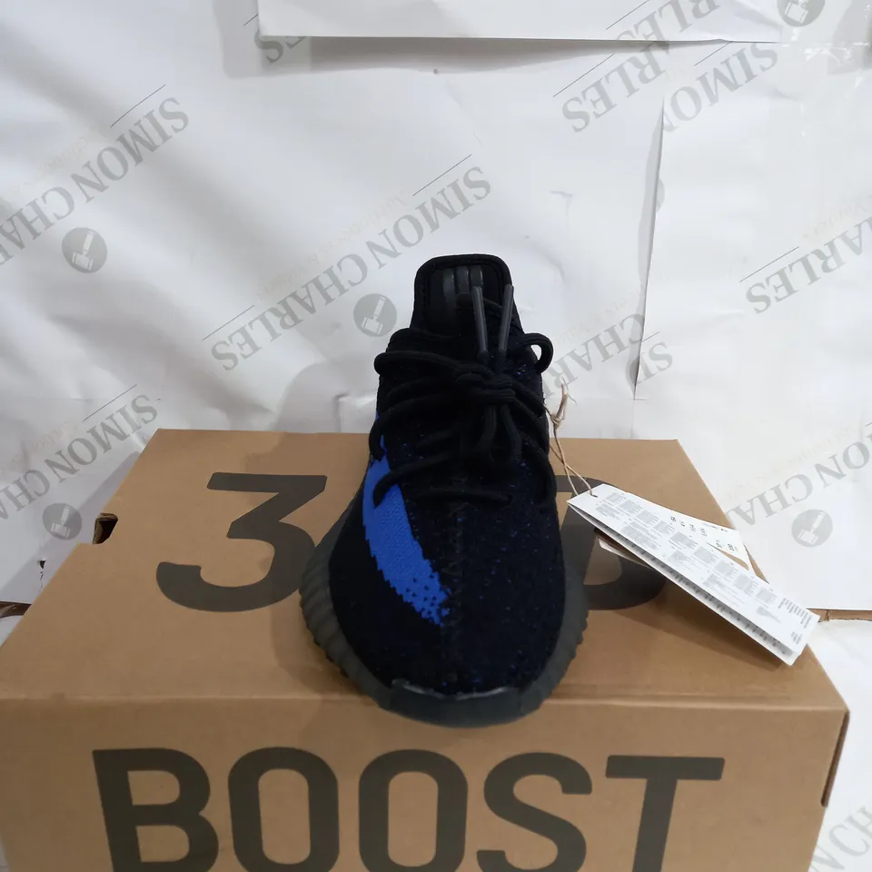 PAIR OF YEEZY BOOST 350 V2 IN BLACK & BLUE - US SIZE 5