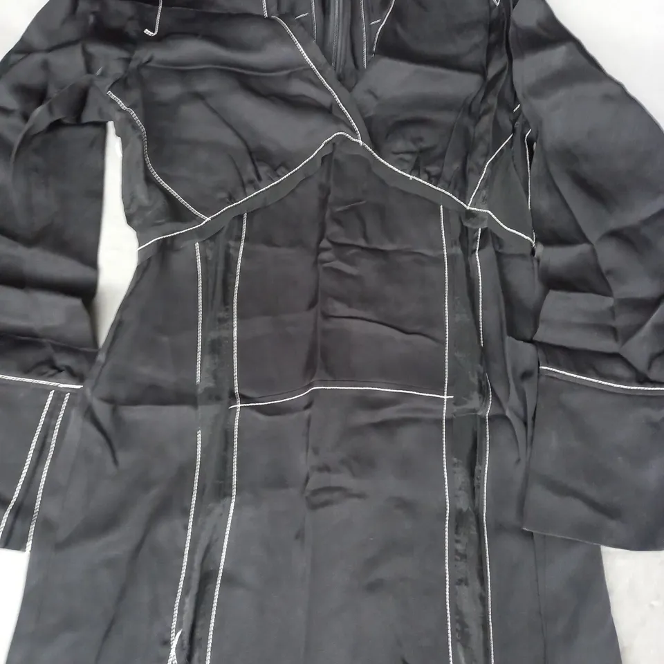 JIGSAW CONTRAST STITCH VISCOSE DRESS IN BLACK SIZE 6