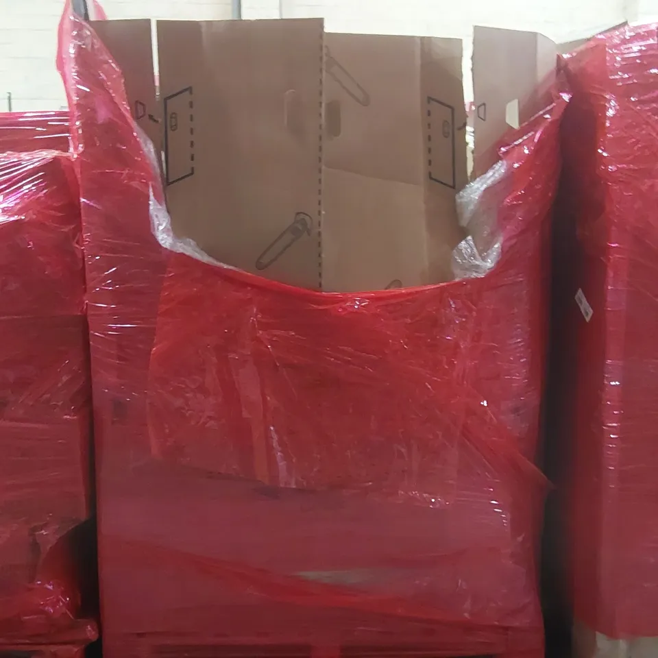 PALLET OF ASSORTED ITEMS TO INCLUDE: PLASTIC FENCE, FOOT MASSAGER, GAMING MOUSE PAD, EV CHARGER, LAPTOP DESK ECT