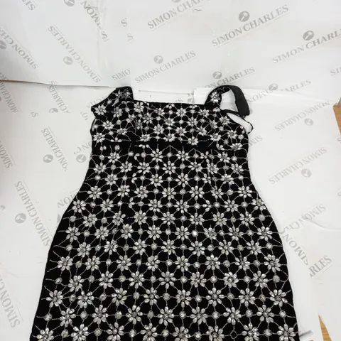 ASOS DIAMANTE FLORAL PATTERN OCCASSIONAL DRESS SIZE UNSPECIFIED