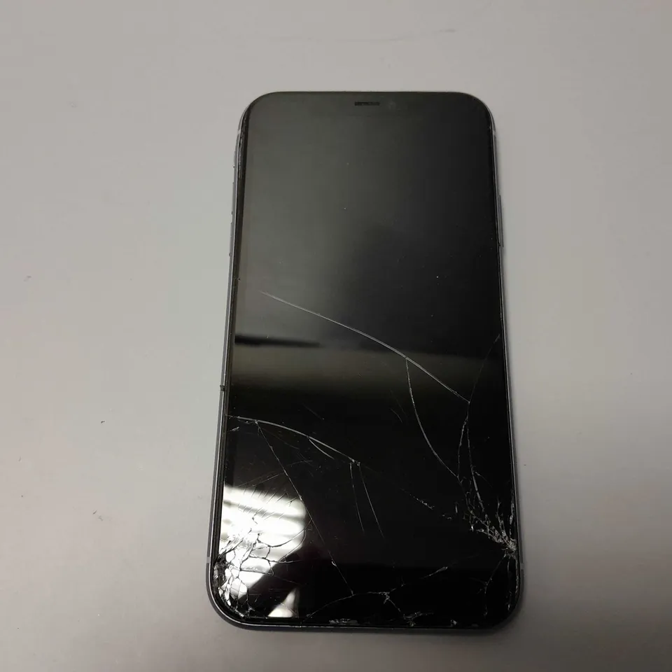 APPLE IPHONE - MODEL UNSPECIFIED