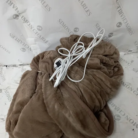 COZEE HOME VELVETSOFT HEATED THROW IN DARK TAUPE