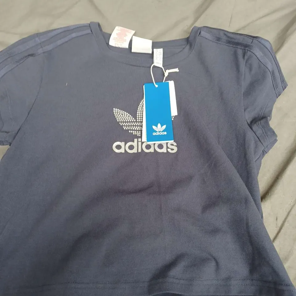 ADIDAS CHILDRENS LOGO TEE IN NAVY - UK 14-15Y