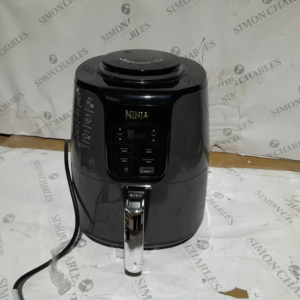 NINJA AIR FRYER 3.8L AF100UK