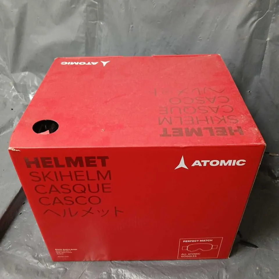 BOXED ATOMIC SAVOR AMID HELMET IN BLACK