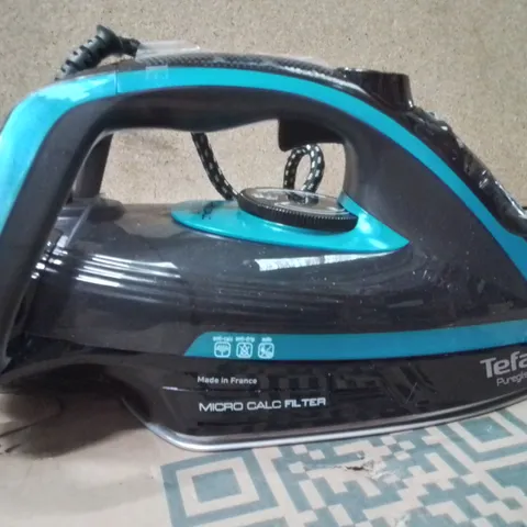 BOXED PUREGLISS FV8066G0 STEAM IRON - BLACK / BLUE