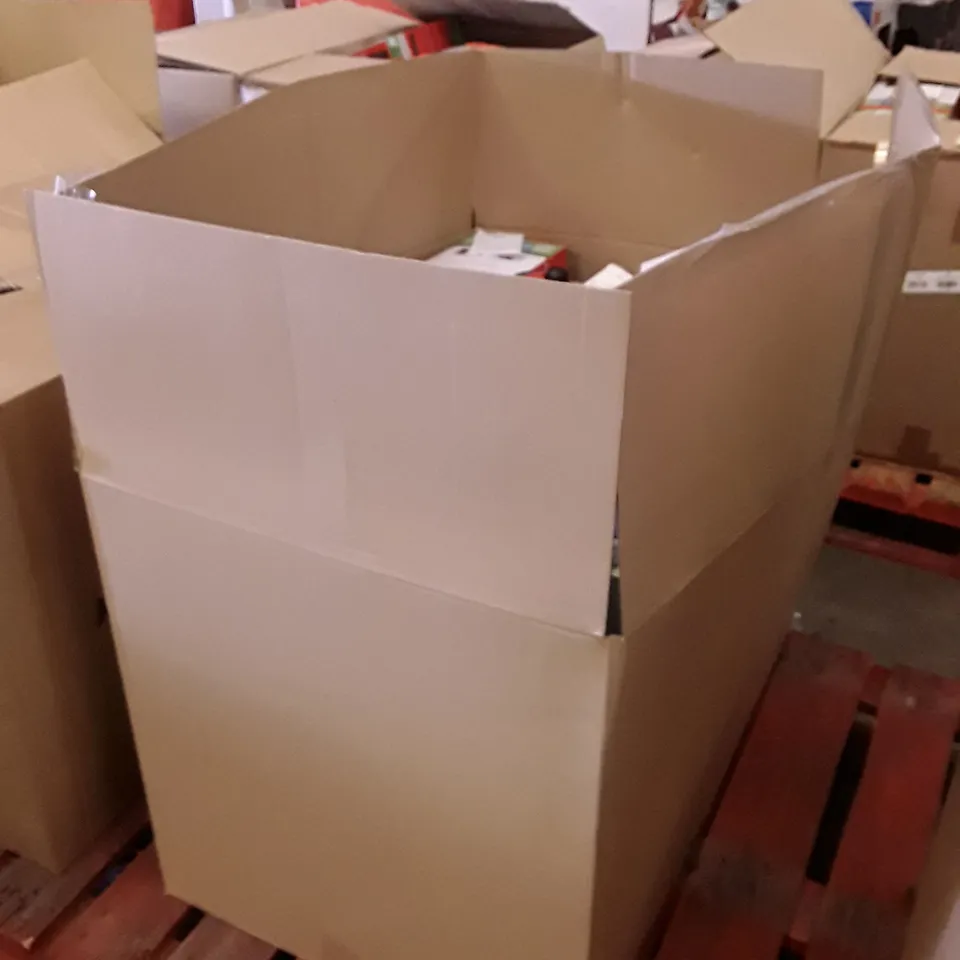 BOX OF ASSORTED ELECTRONIC PRODUCTS INCLUDING CD BOOMBOX, KEYBOARDS, BLUETOOTH RADIO,EAR BUDS,