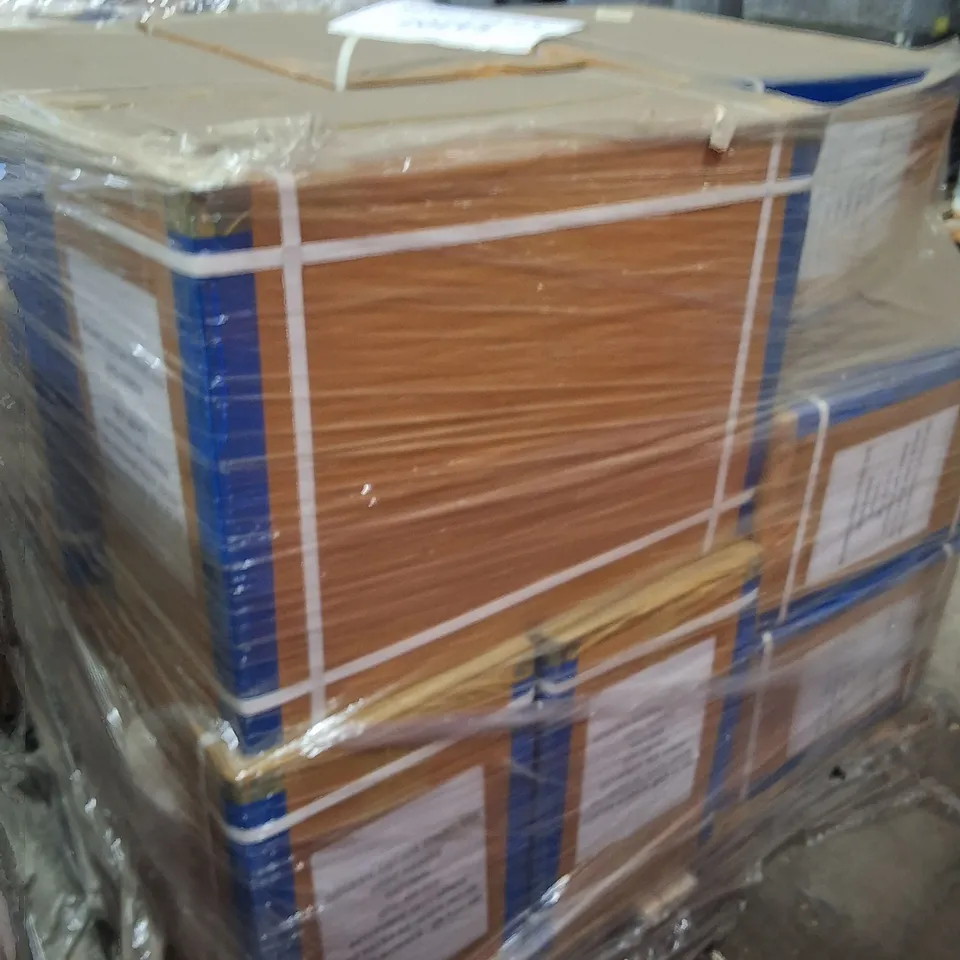 PALLET CONTAINING APPROXIMATELY 2000 ORGANIC COTTON STRING BAGS WITH LONG HANDLE