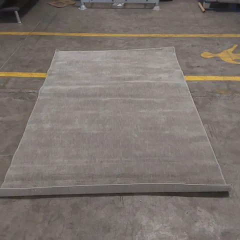QUALITY DESIGNER ITALIAN MADE EGOPLAIN AREA RUG - 160 x 235cm