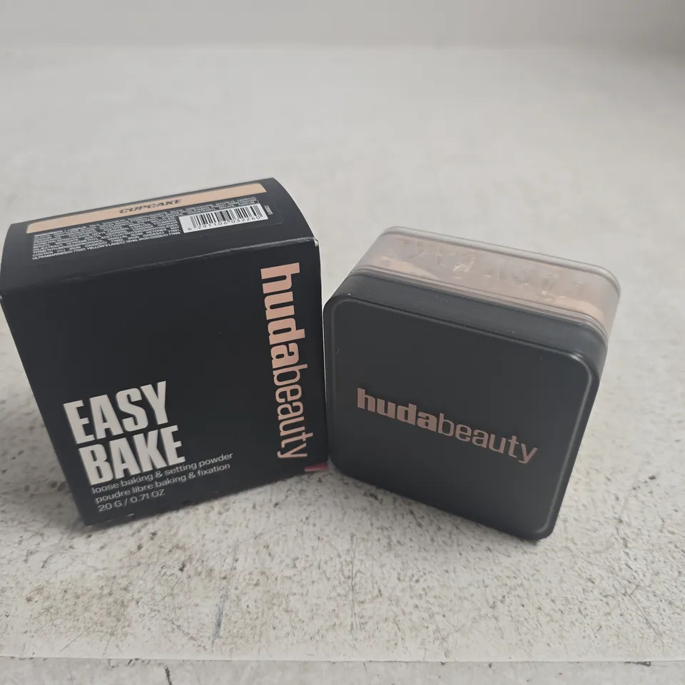 HUDABEAUTY EASY BAKE LOOSE BAKING & SETTING POWDER, 20G - CUPCAKE