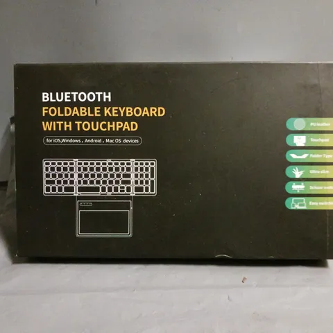 BOXED BLUETOOTH FOLDABLE KEYBOARD WITH TOUCHPAD 