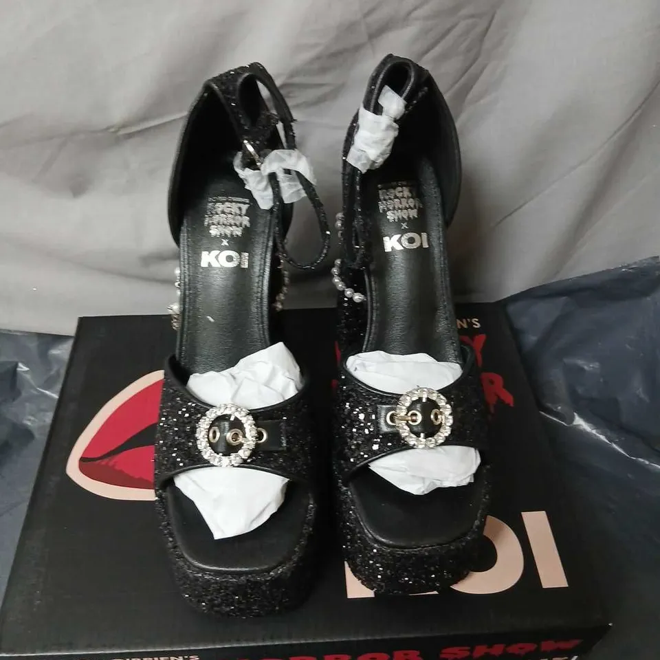 RICHARD O'BRIEN'S ROCKY HORROR SHOW X KOI FRANK N FURTER CHARM HEELS - BLACK GLITTER, UK5 