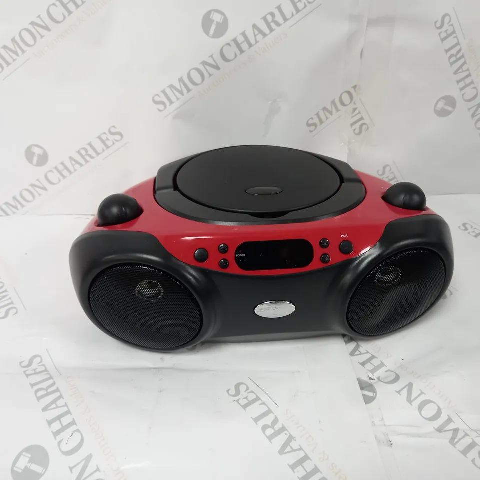 BOXED ASDA TECH BLUETOOTH CD BOOMBOX