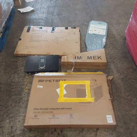 PALLET OF ASSORTED ITEMS INCLUDING: KIDS SCOOTER, SAFE, PORTABLE PET CRATE, IRONING BOARD ECT